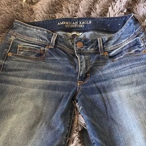 American eagle bootcut jeans :)